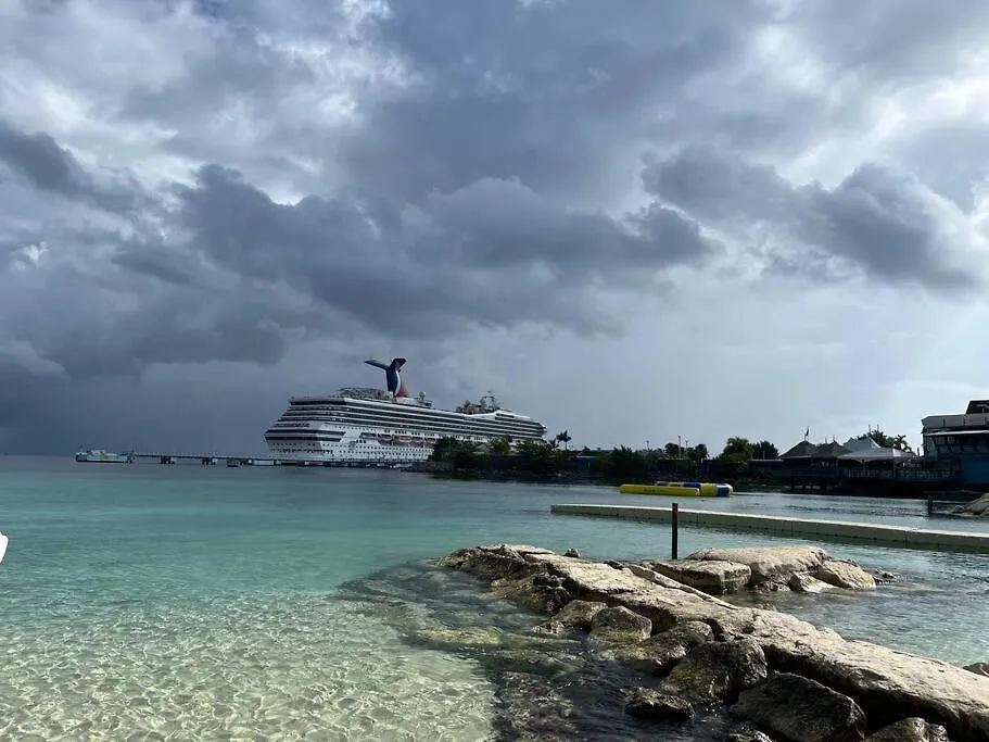 Millie'S Paradise - Bay Beach Ocho Rios